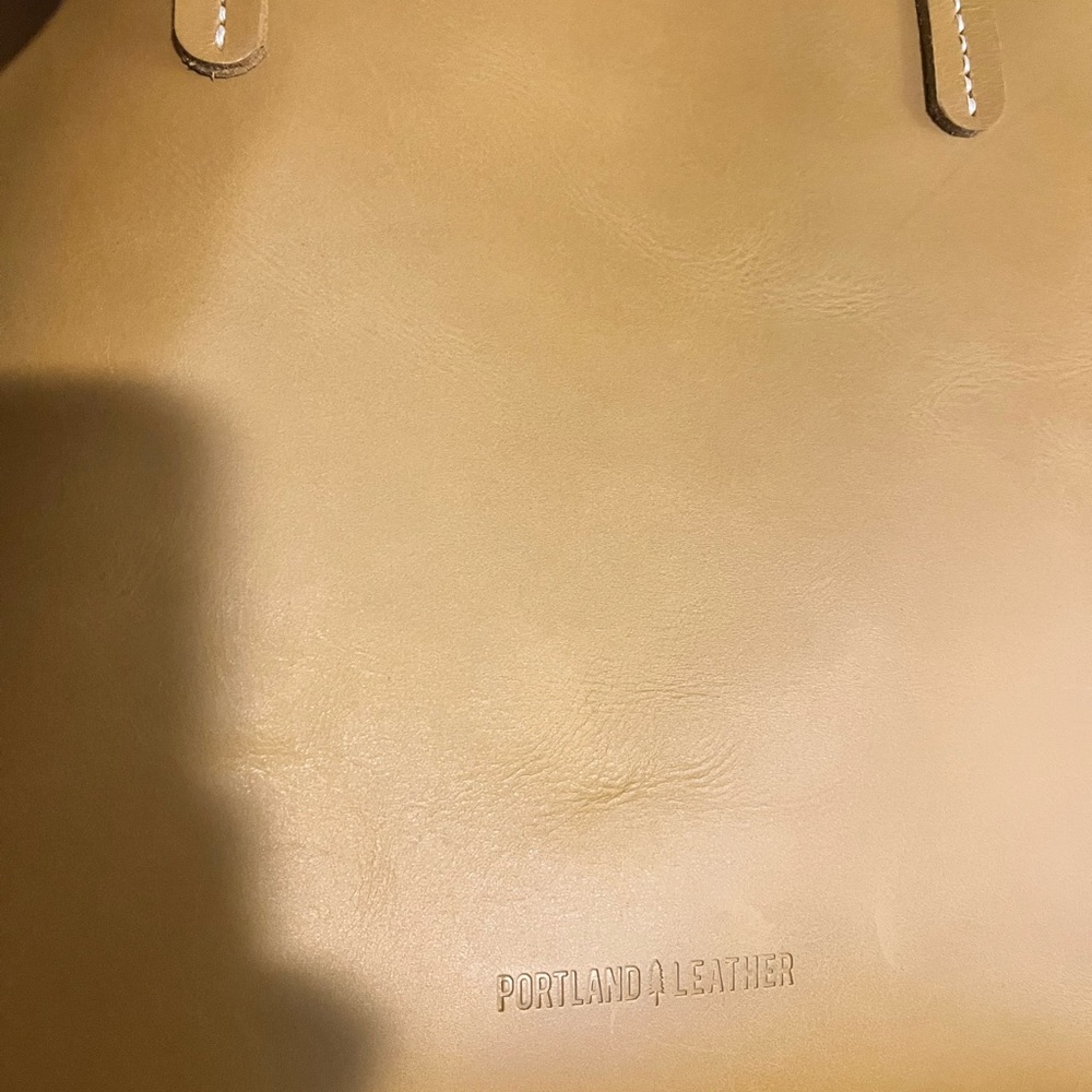 Portland Leather Goods Medium August Tote in Mango - Picture 7 of 8